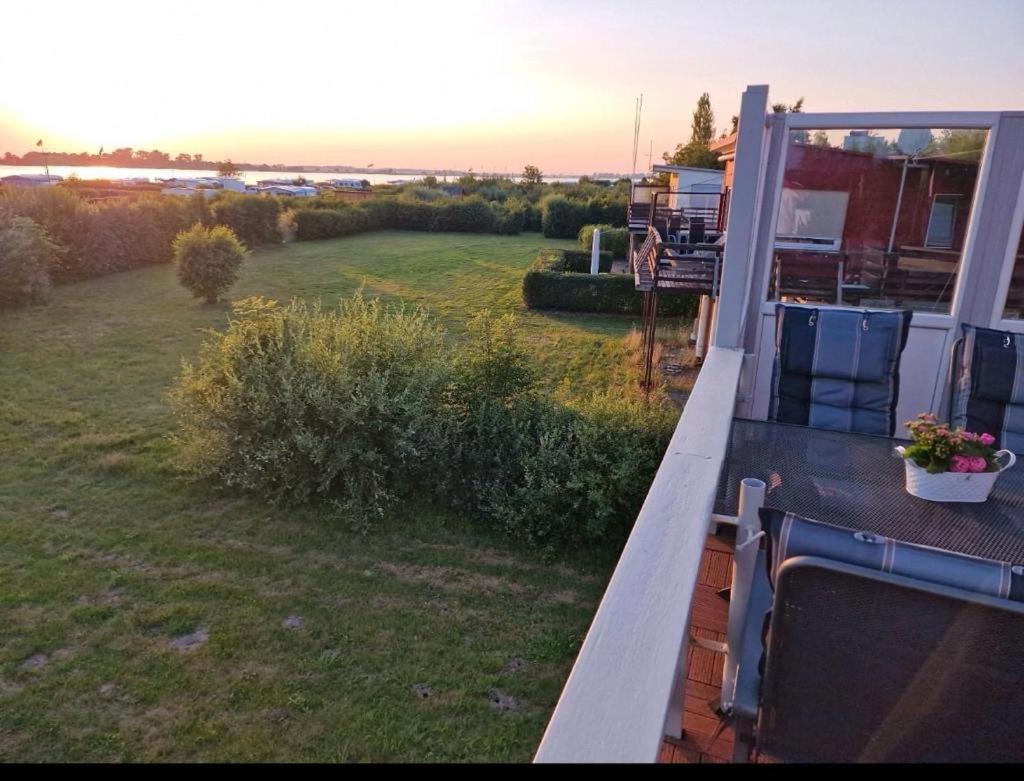 Neu! Das Kleine Rote Hoch-Haus Rechtenfleth ภายนอก รูปภาพ